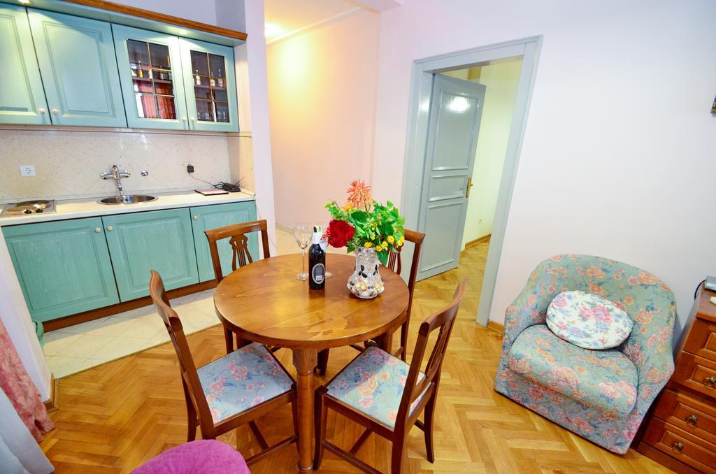 Villa Velzon Guesthouse Budva Szoba fotó