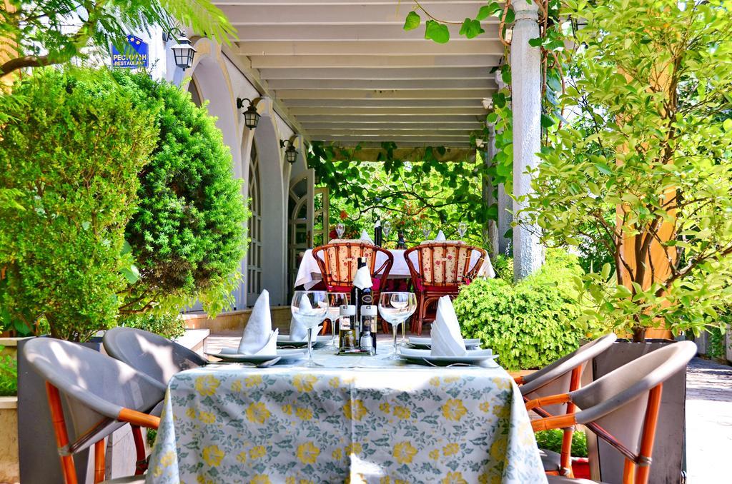 Villa Velzon Guesthouse Budva Kültér fotó