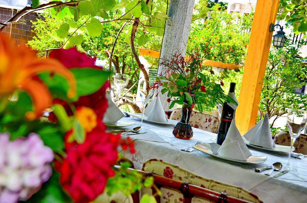 Villa Velzon Guesthouse Budva Kültér fotó