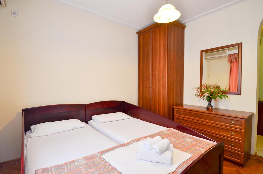 Villa Velzon Guesthouse Budva Kültér fotó