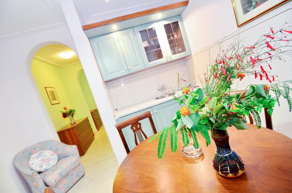 Villa Velzon Guesthouse Budva Kültér fotó