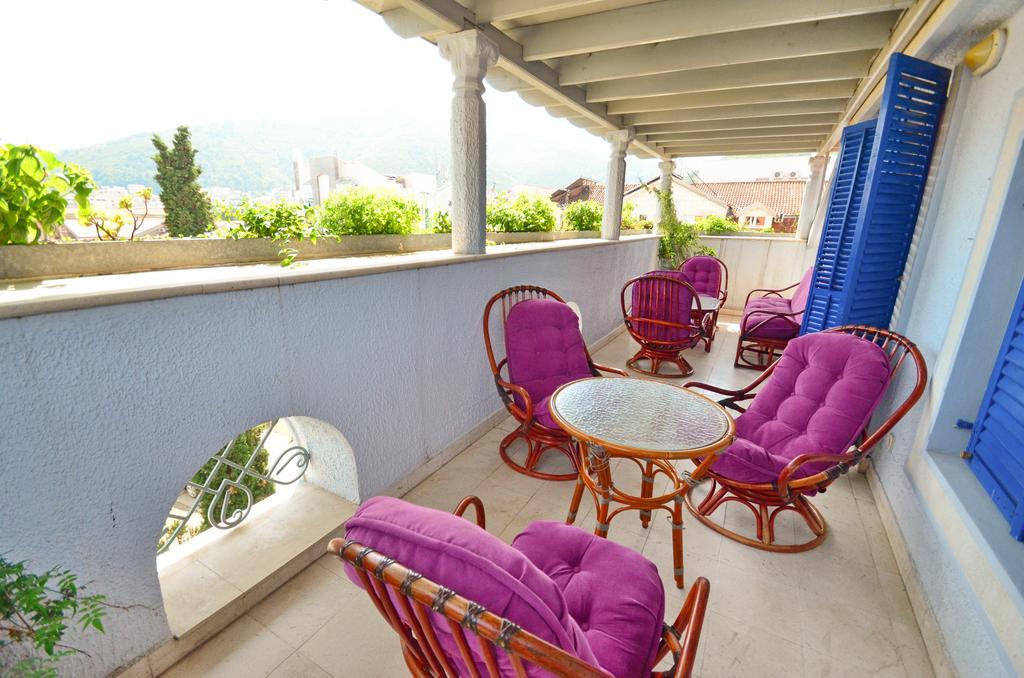Villa Velzon Guesthouse Budva Kültér fotó