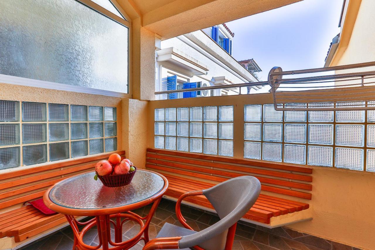 Villa Velzon Guesthouse Budva Kültér fotó