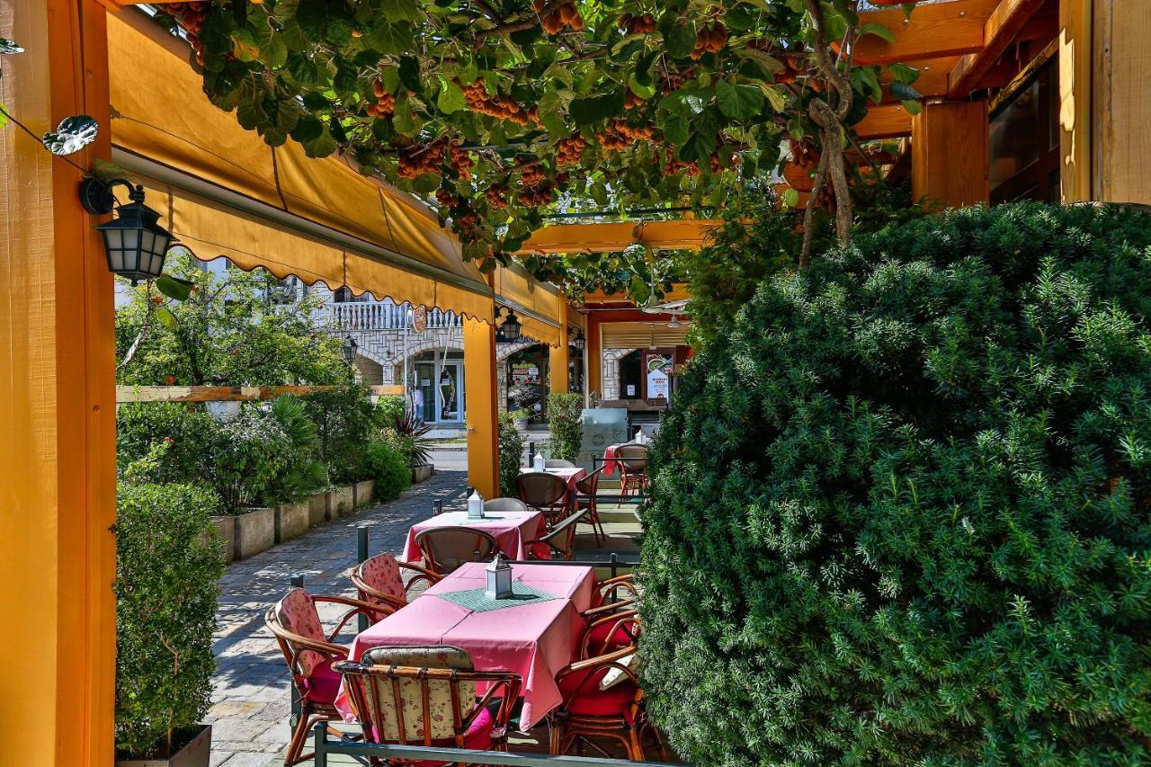 Villa Velzon Guesthouse Budva Kültér fotó